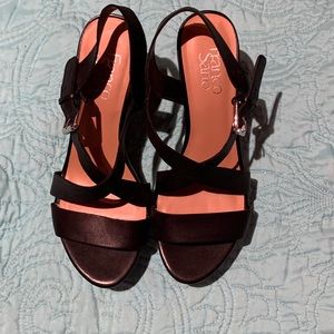Women’s wedge shoes